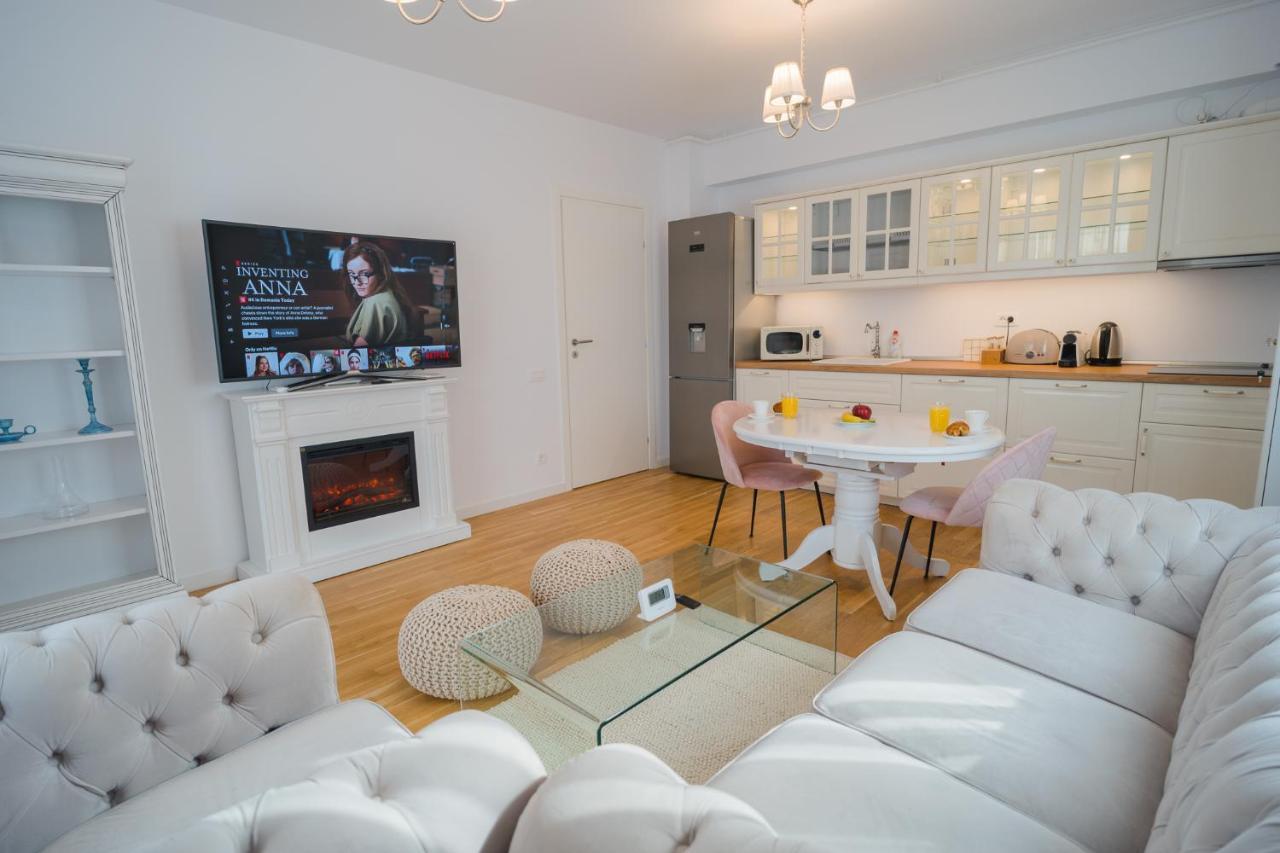 בוקרשט Central Apartments With City View & Large Balcony מראה חיצוני תמונה