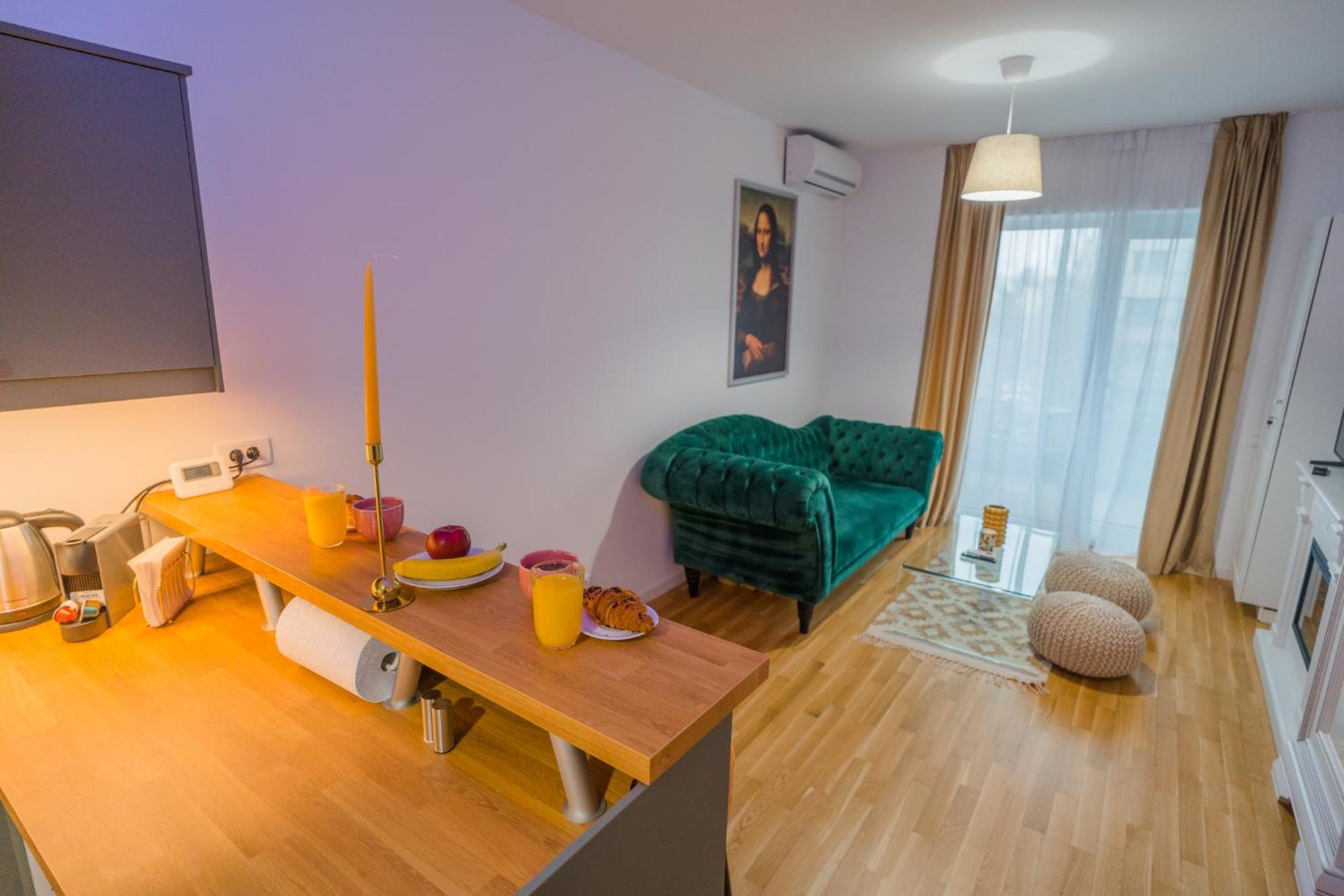 בוקרשט Central Apartments With City View & Large Balcony מראה חיצוני תמונה