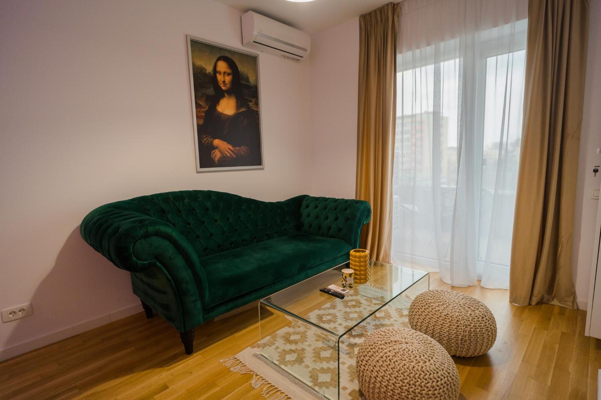 בוקרשט Central Apartments With City View & Large Balcony מראה חיצוני תמונה