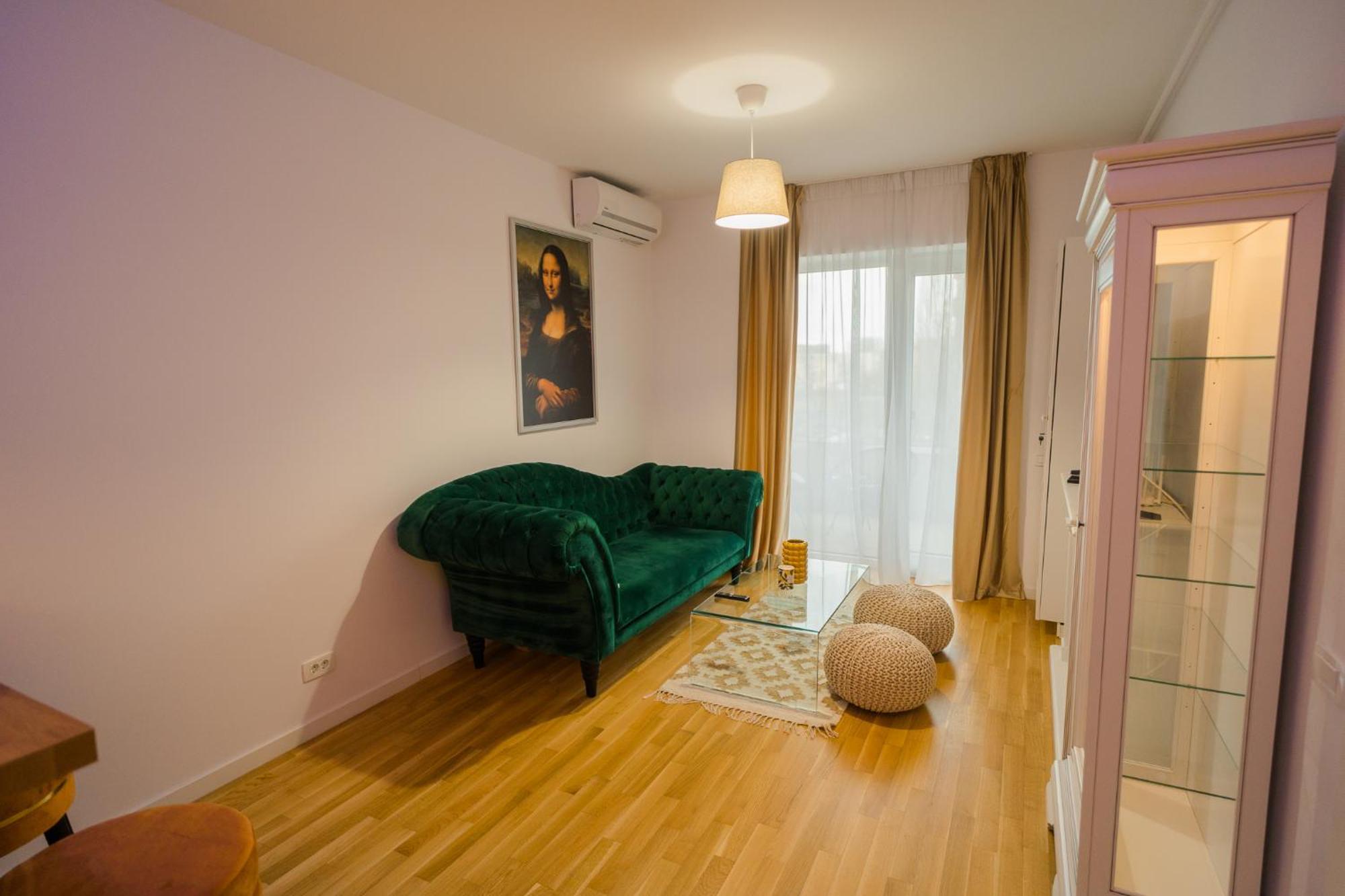 בוקרשט Central Apartments With City View & Large Balcony מראה חיצוני תמונה