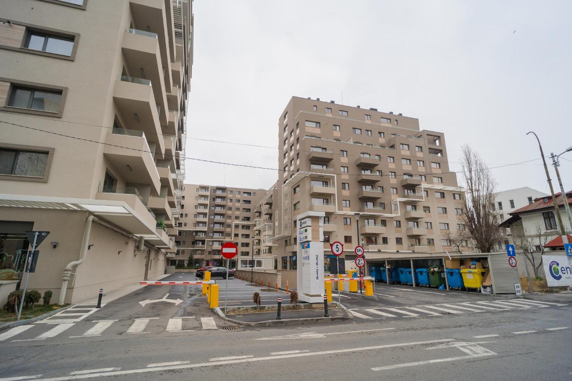 בוקרשט Central Apartments With City View & Large Balcony מראה חיצוני תמונה