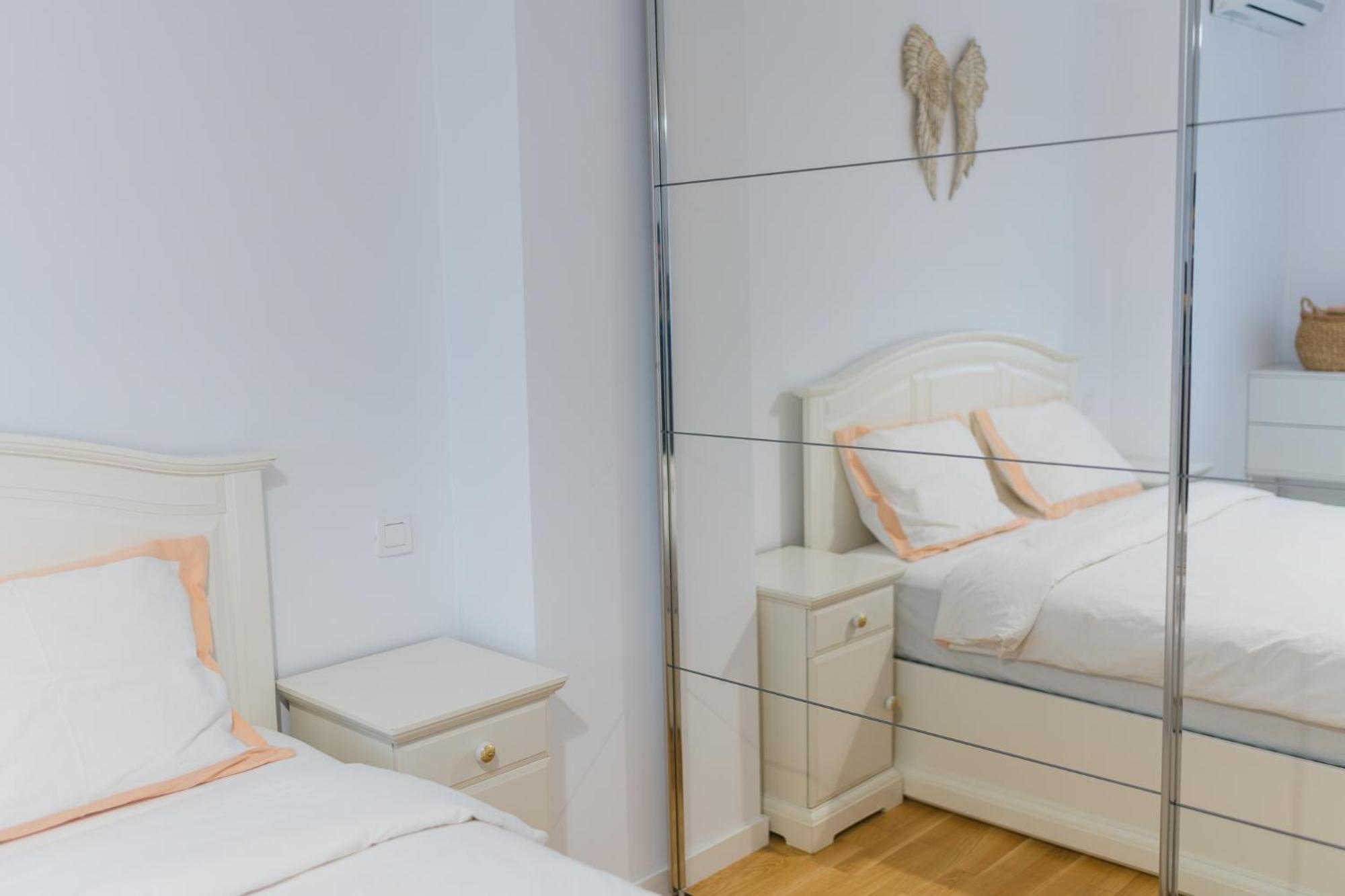 בוקרשט Central Apartments With City View & Large Balcony מראה חיצוני תמונה